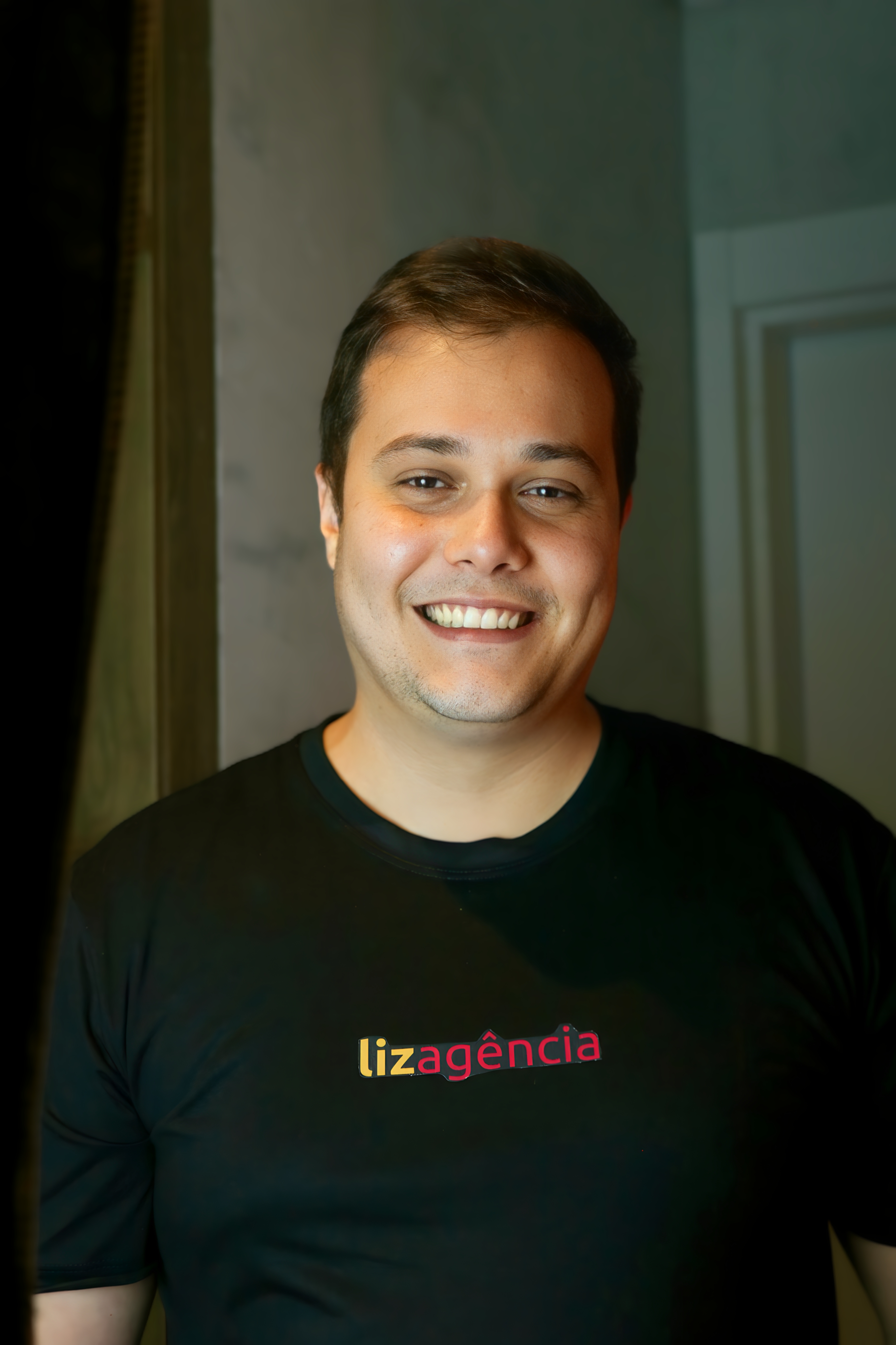 Angelo — Agência Liz